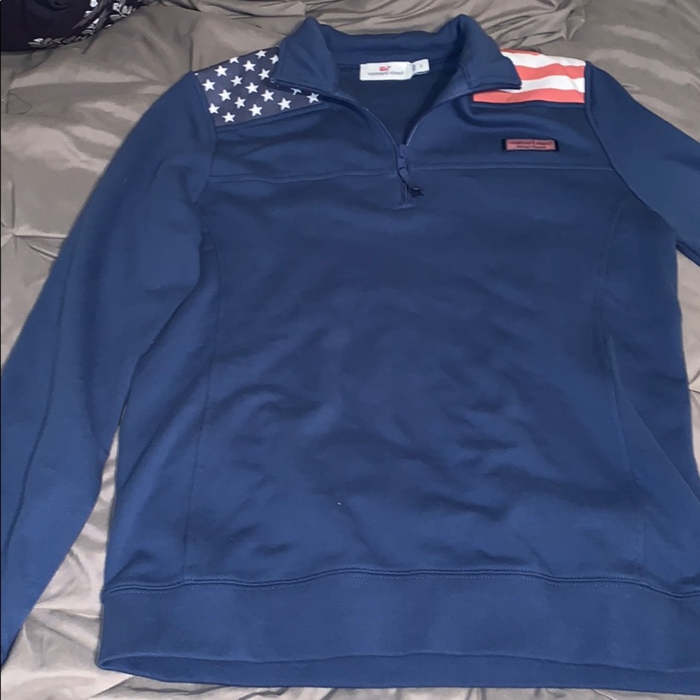 Blue American flag vineyard vines pullover